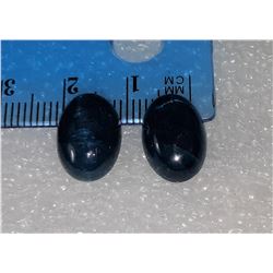 25)  LOT OF 2 MATCHED OVAL BLUE APULITE NATURAL