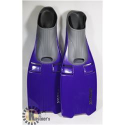 NEW PAIR OF VELOX PURPLE AND GREY SIZE XL