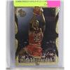 Image 1 : 1994-95 MICHAEL JORDAN EMBOSSED GOLD #121 CARD