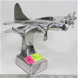 CHROME FIGHTER JET AIRPLANE ON STAND, 7 X 9
