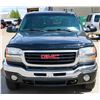 Image 2 : 2003 GMC SIERRA 4 X4 2500HD SLE 285,432 KMS.