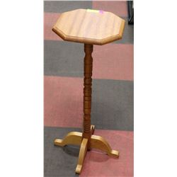 WOOD PLANT STAND 27" TALL
