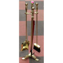 BRASS FIREPLACE SET