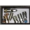 Image 1 : BOX WITH 6 HYDRAULIC QUICK CONNECTORS -