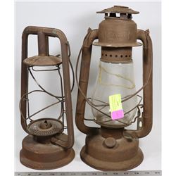 LO OF 2 ANTIQUE RAILWAY LANTERN WITH BROKEN GLASS