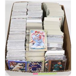 MLB BASEBALL BOX - APPROX 1000 CARDS
