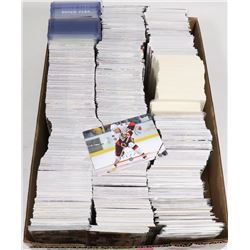 NHL HOCKEY CARDS - APPROX 1000 CARDS - INCLUDES