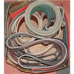 TRAY OF ASSORTED SANDING BELTS