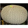 Image 1 : SMALL KNITTED POOF