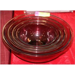 VINTAGE PYREX MIXING BOWL SET