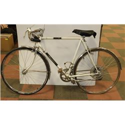 POLICE SEIZURE: APOLLO 10 SPEED BIKE