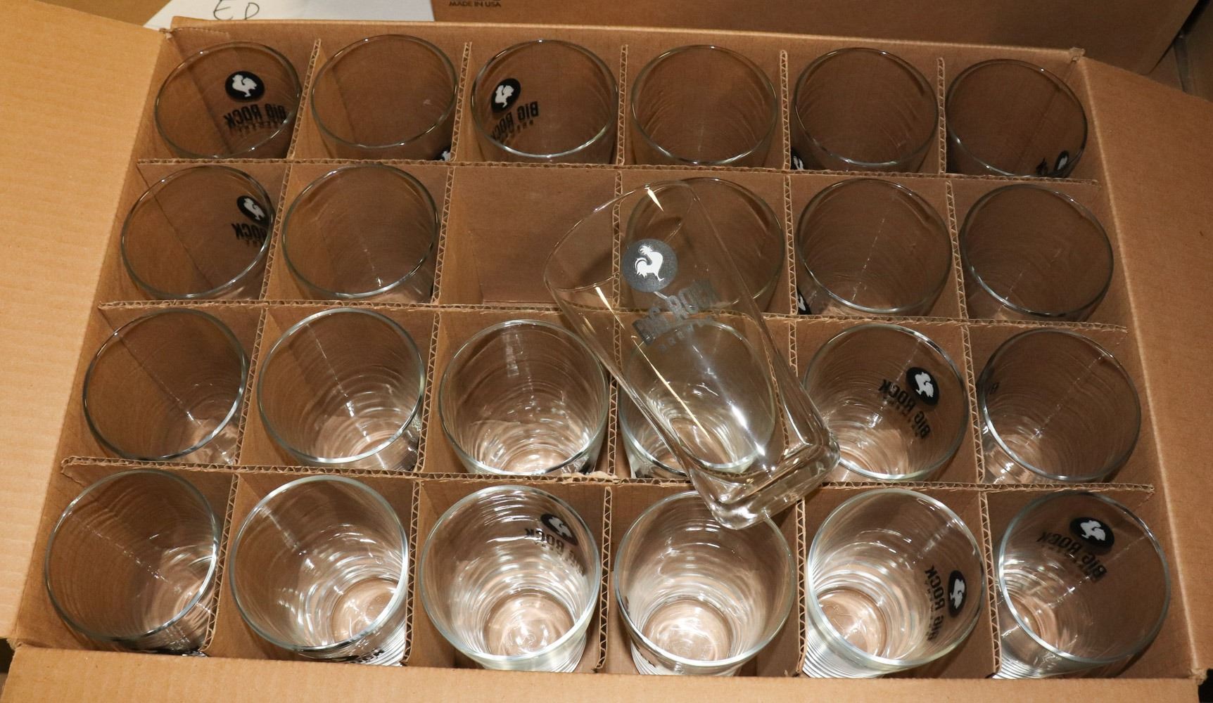 BOX OF 24 NEW 20 0Z BIG ROCK BEER GLASSES
