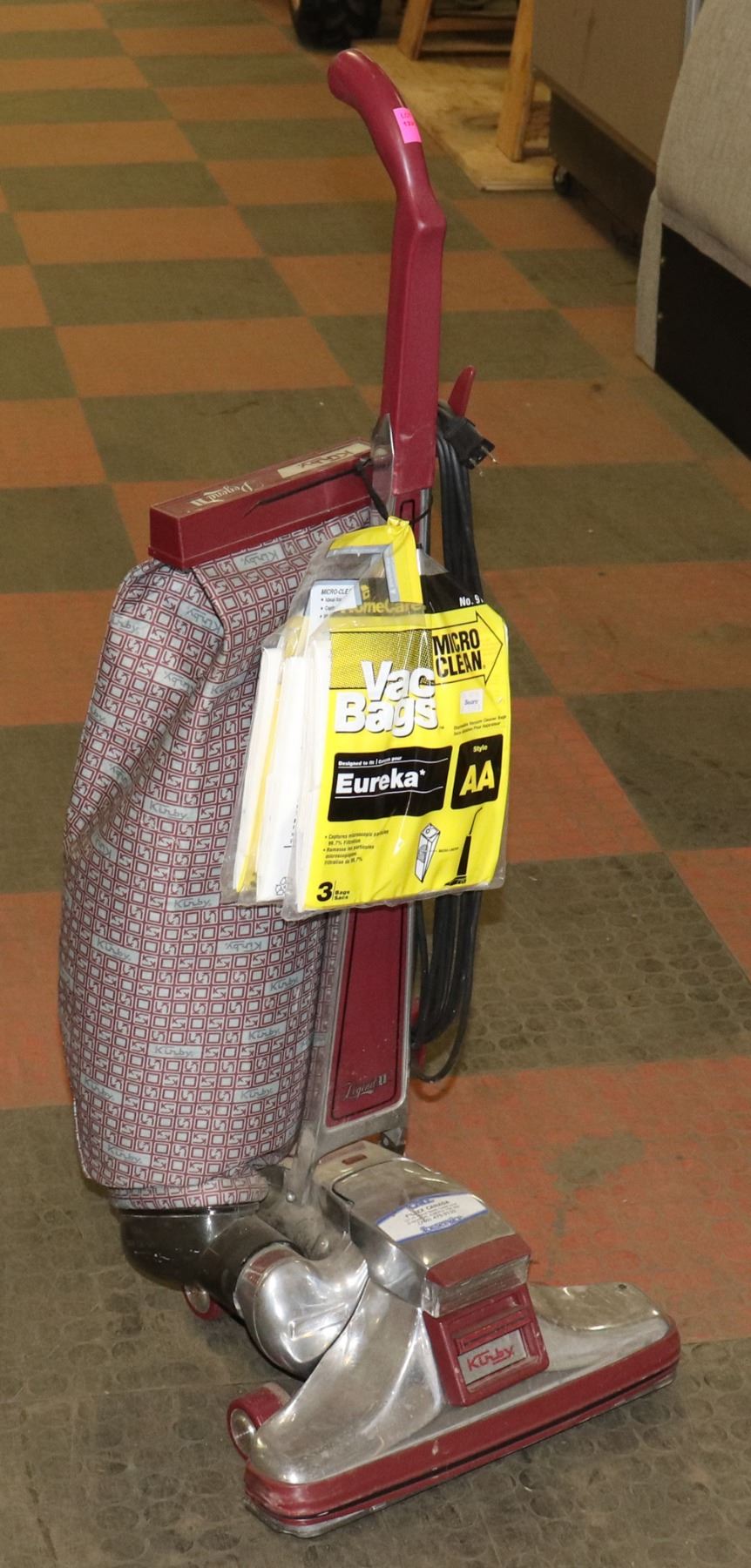 KIRBY LEGEND II VACUUM