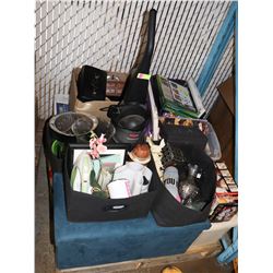 PALLET OF ESTATE ITEMS