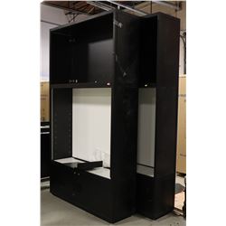 IN LIQUIDATION LOT OF 2 COMMERCIAL DISPLAY CABINET