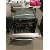 Image 2 : Samsung Dishwasher - Model: DW80M3021US