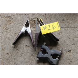 3 CLAMPS & RIVETER