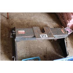 DSP FIFTH WHEEL HITCH (NO RAILS)