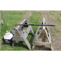 2 SAW HORSES, BAR, FULL PROPANE BOTTLE & AUGER SPOUT
