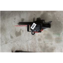 JOHNSON RED CHAIN SAW (RUNNING)