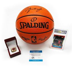Michael Jordan Ultimate Fan Collector Set