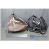 Image 1 : (2) Guess Purses BID PRICE X2