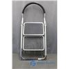 Image 2 : 2-Step Step Ladder "Stepy"