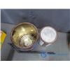 Image 4 : (3) Rogers Golden Syrup Tins and (1) Beehive Corn Syrup Tins