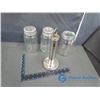 Image 1 : (3) Glass Jars