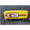 Image 8 : Tonka Home Hardware Semi Truck and Trailer