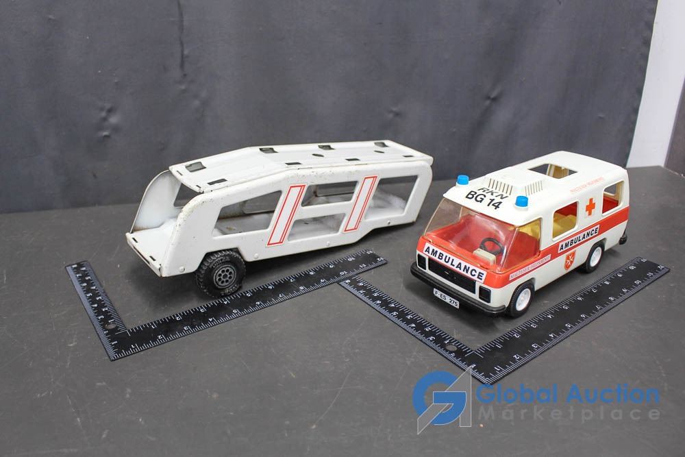 playmobil ambulance 1977