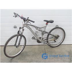 Men's 26" Schwinn Mountain Bike