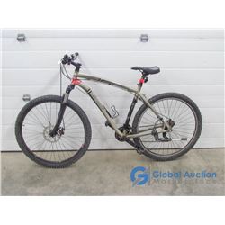 Men's 29" Specialized Mountain Bike