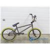 Image 2 : Men's 20" BMX BMX Bike