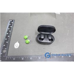 True Wireless Earbuds Basic No Cord, Sparkle Type Earrings, St.Joseph Silver Coloured