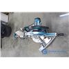 Image 3 : Makita 10" Compound Mitre Saw