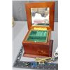 Image 9 : Jewelry Boxes and Contents