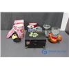 Image 1 : Traveling Cup and Holiday Cup in Gift Boxes, Decorative Storage Box, and Assorted