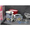 Image 7 : Traveling Cup and Holiday Cup in Gift Boxes, Decorative Storage Box, and Assorted