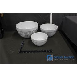 Mayfair & Jackson Set of (3) Bowls