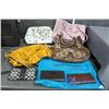 Image 1 : (4) Purses and (3) Wallets