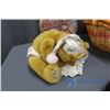 Image 2 : Dolls, Teddy Bears and More in a Basket