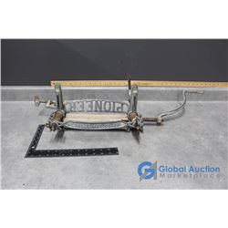 Lovell Pioneer Wringer