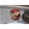 Image 8 : Assorted Decorative Knickknacks