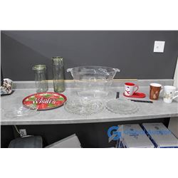 Assorted Kitchen Items