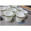 Image 7 : (10) Pyrex Mugs