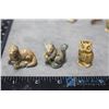 Image 4 : (18) Red Rose Tea Figures