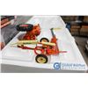 Image 5 : Allis-Chalmers Tractors Repro Sign & Model New in Box