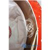 Image 7 : Glass Carboy & Sombrero