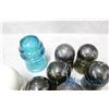 Image 3 : (12) Vintage Insulators
